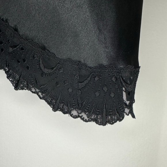 Victoria's Secret Slip - Picture 3 of 7